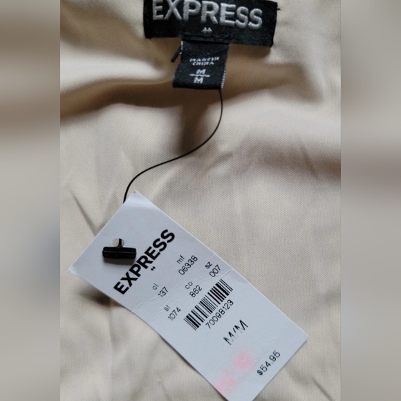 Express Women's Geometric Colorful Patterned Sequin Skirt Size Medium New - Picture 3 of 7